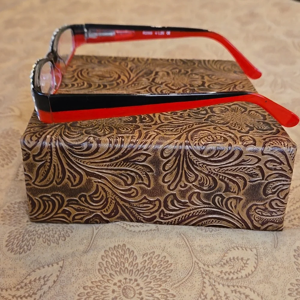 Hand Painted +1.25 Reading Glasses, rectangular shape with soft sleeve Case